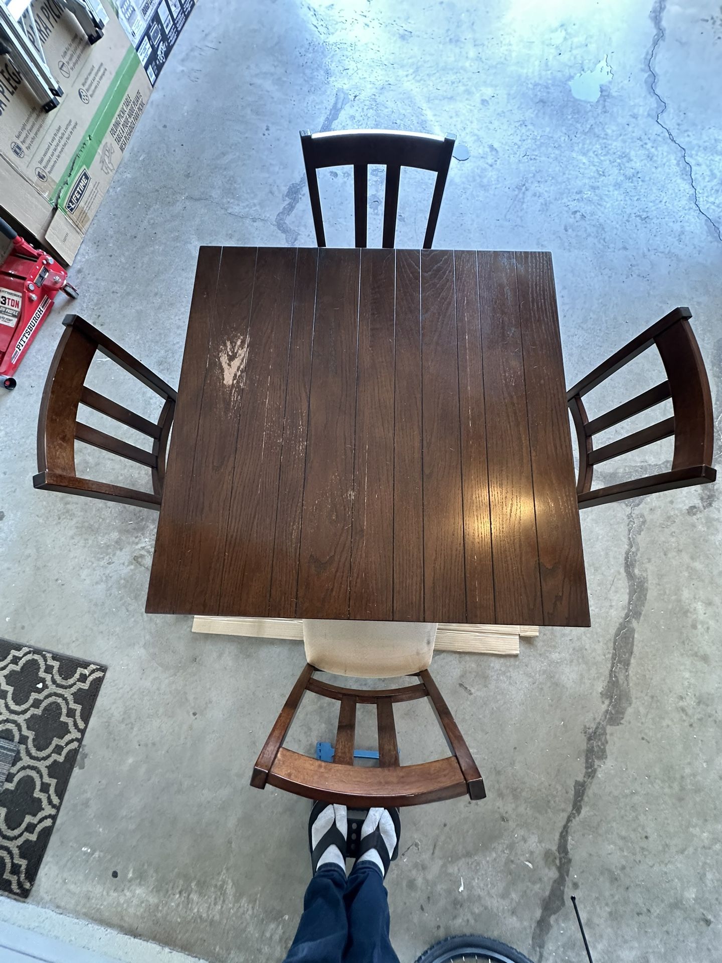 Dinner Table 