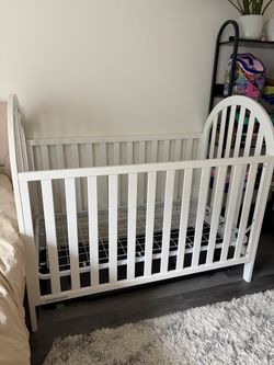 Baby crib