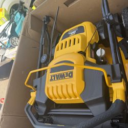 21 in. 196cc E-GOV Engine 3-in-1 Gas RWD Self-Propelled Lawn Mower with High Rear Wheels