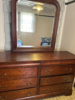 Solid wood dresser