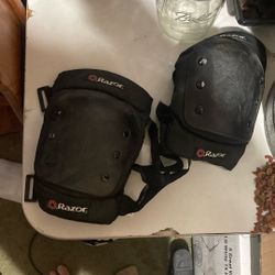 Razor Kneepads Size L