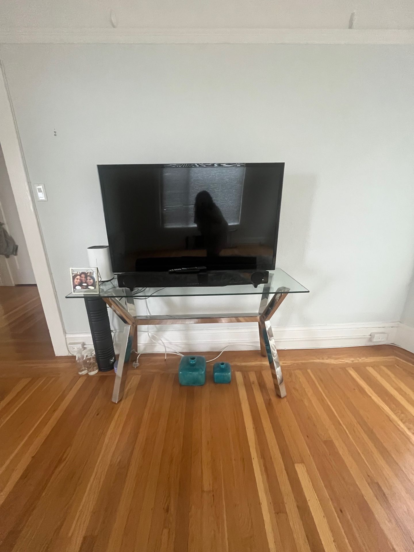 LG TV  - Full HD LED TV - 43” Class