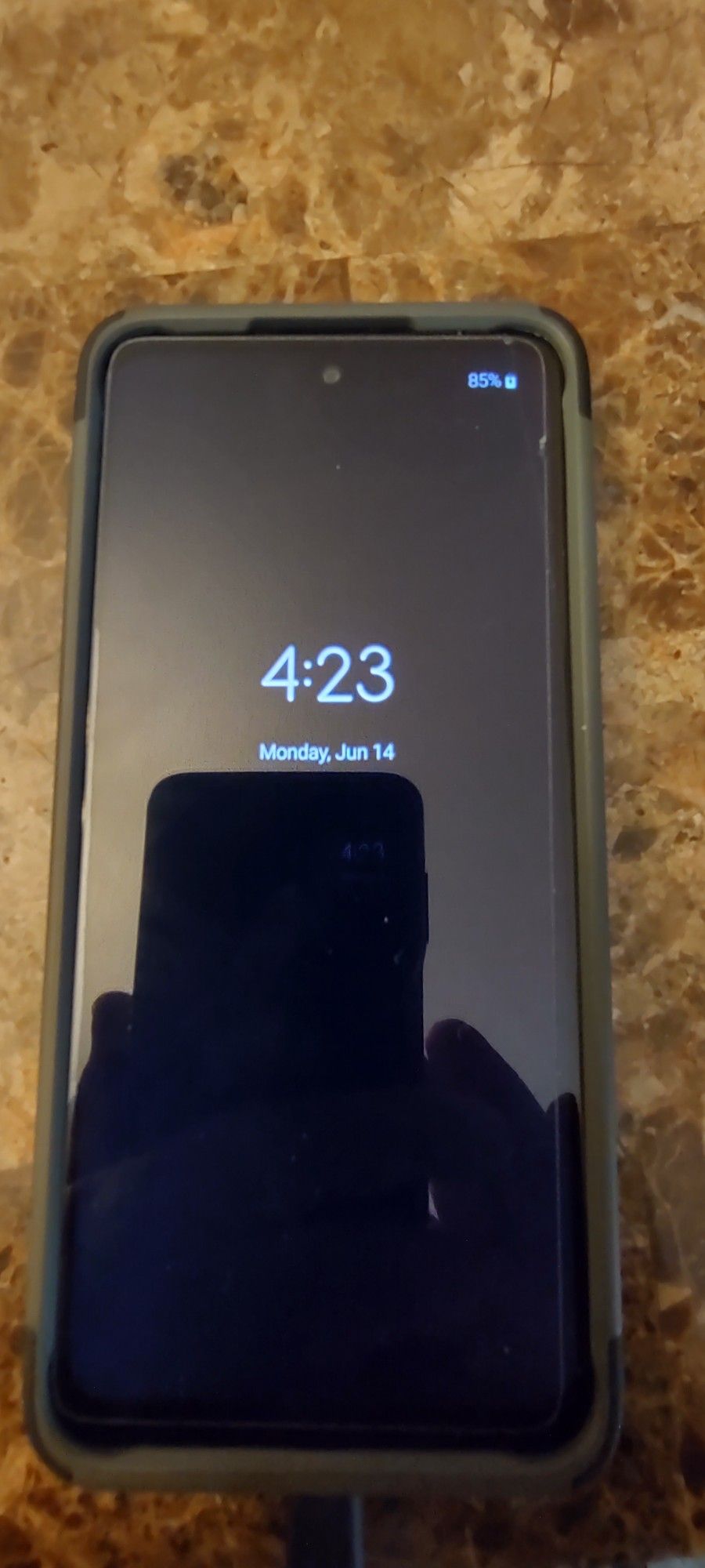 Motorola One 5g Ace (Metro pcs ) With Case,Screen Protector,Box And Charger And Clip With Stand
