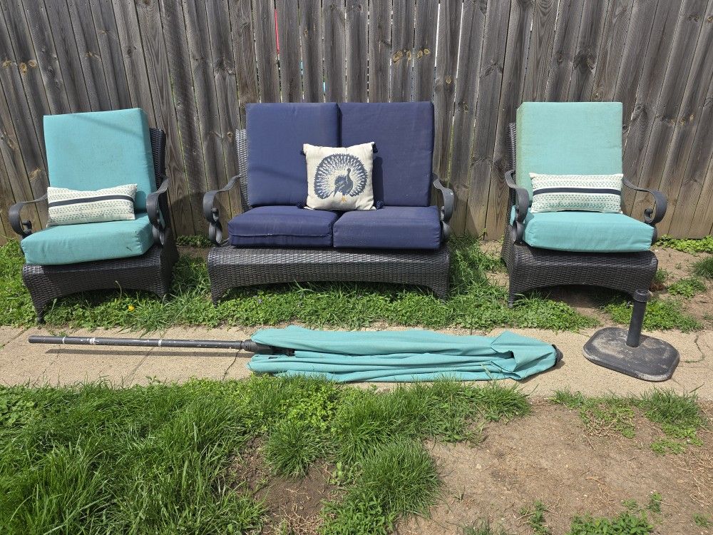 Outdoor Furniture Set