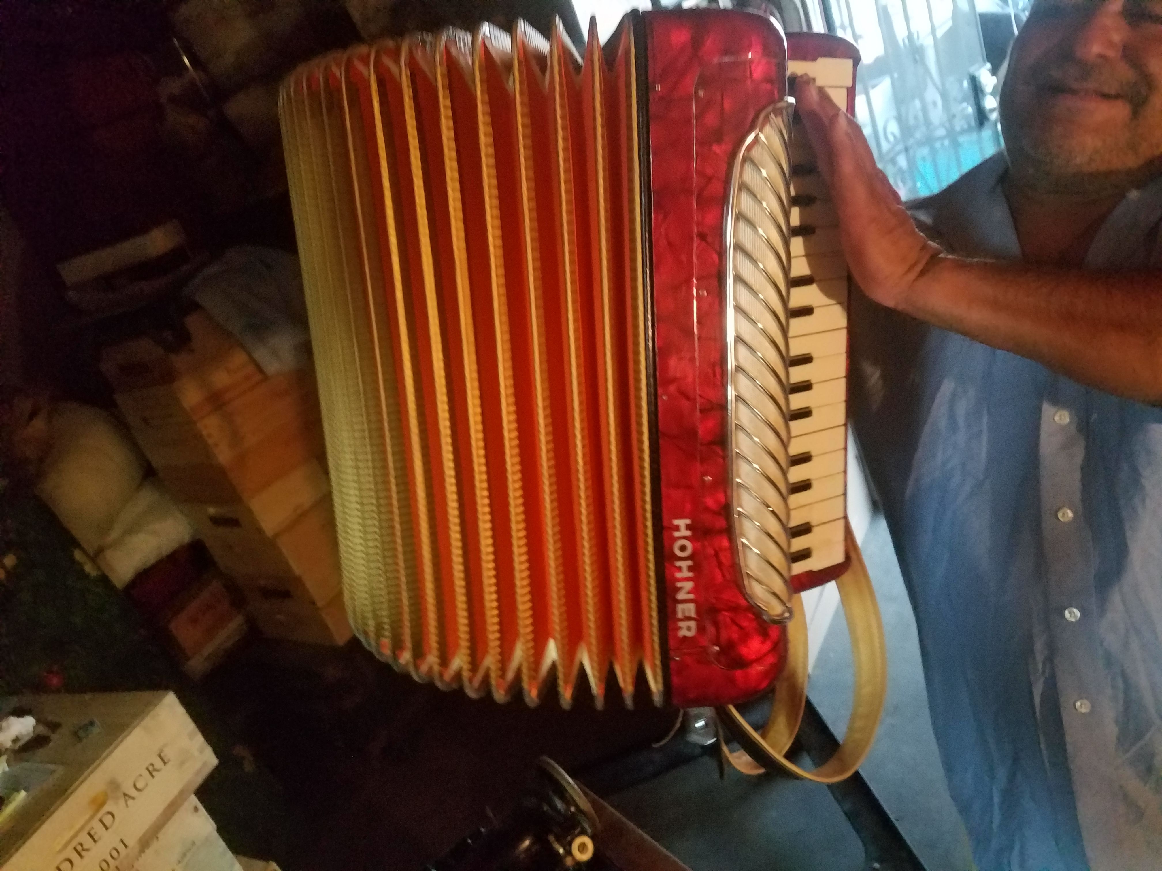 HOHNER ARIETTA IB Accordion
