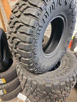 New set of tires aplus mud terrain 33 1250 15 lt