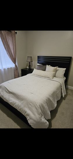 Full Bed Frame And Matching Nightstand In Black