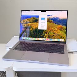 MacBook PRO 14” 2023 M3 Chip 8GB 512GB Gray