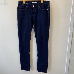 Womens Size 5 Levis Jeans