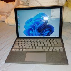 Microsoft Surface Pro 7 