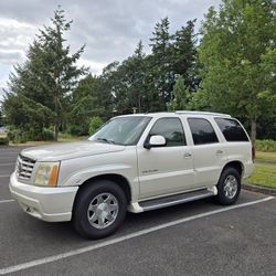 2003 Cadillac Escalade