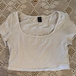 SHEIN crop top