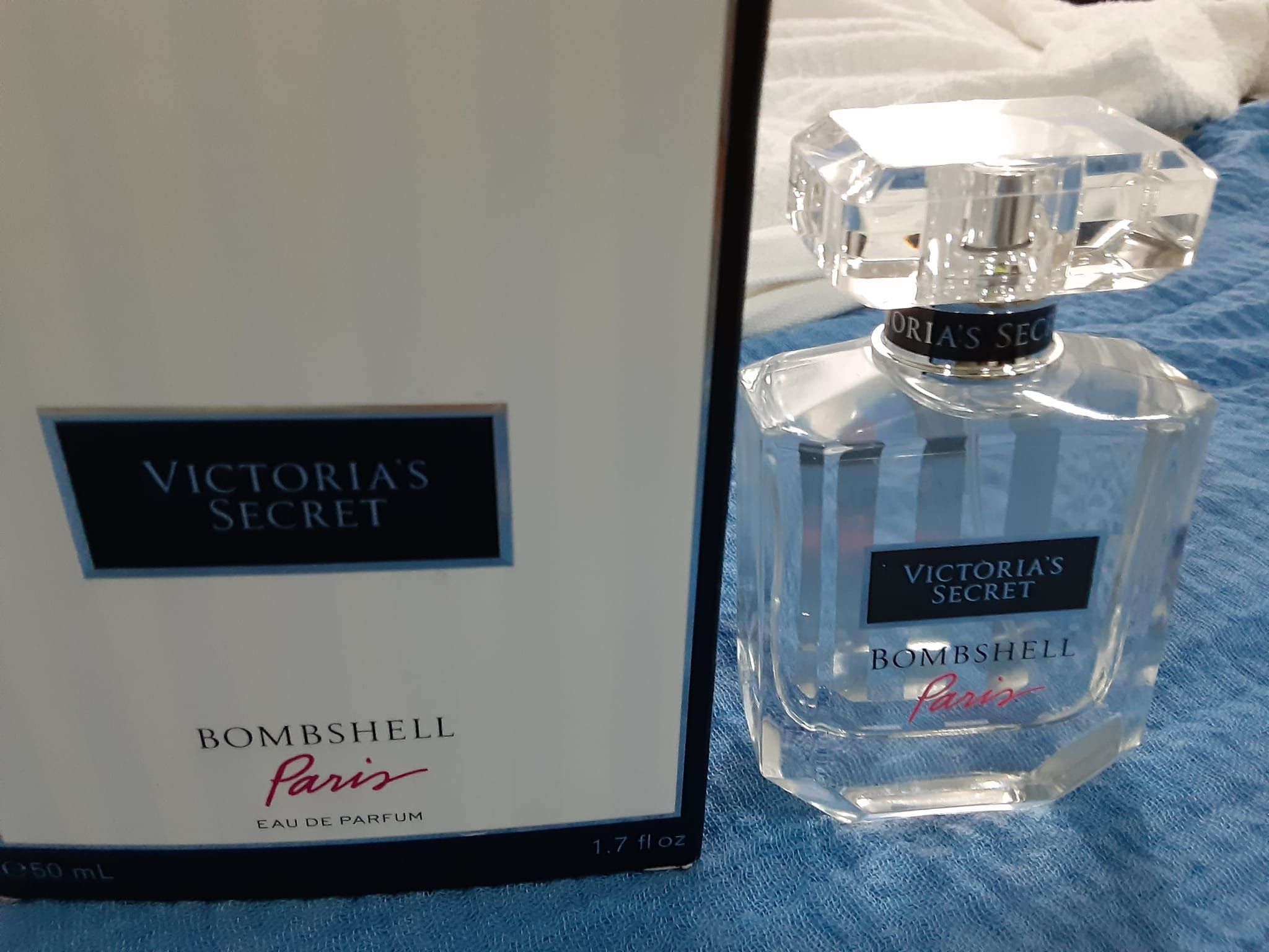 Victoria Secret BOMBSHELL