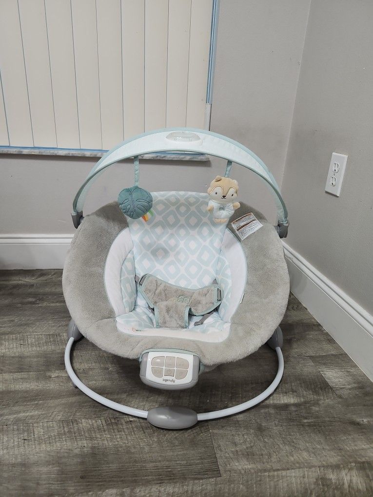 Baby Bouncer/ Rocker