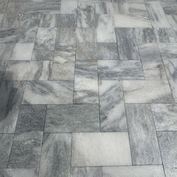 Lucida Pavers 