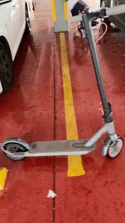ELECTRIC SCOOTER works great! My son is selling it