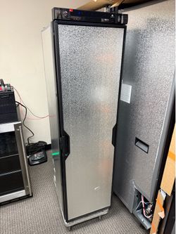 Norcold N2152 RV Compressor Refrigerator; 12V DC (5.3 cubic ft) 16.5 Inch Width x 22.3 Inch Depth x 59.2 Inch Height