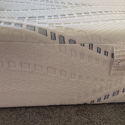 Serta 10” Gel Memory Foam Mattress 