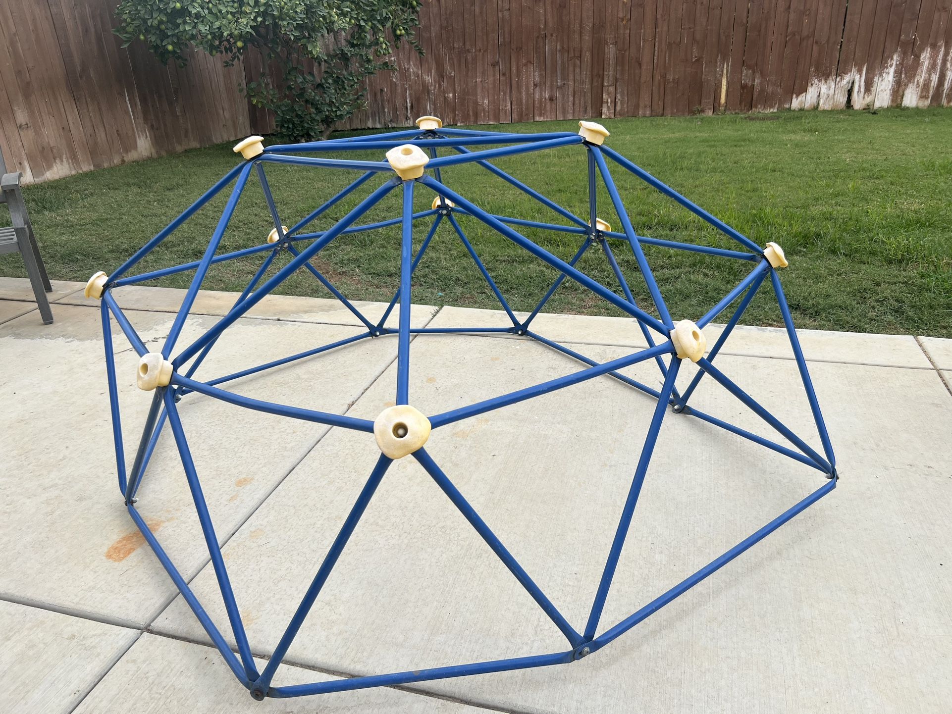 Outdoor Toddler Climbing Dome