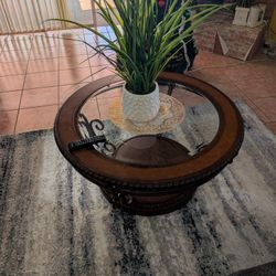 Round Coffee Table 