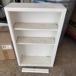 White bathroom or wall hanging shelf unit