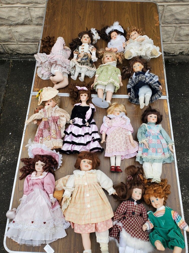 15 Porcelain Dolls