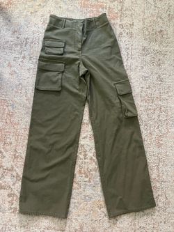 Aritzia Cargo Pants Size 4