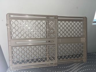 Baby gate