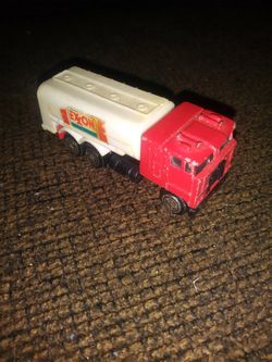 Diecast toy exxon made in hong k