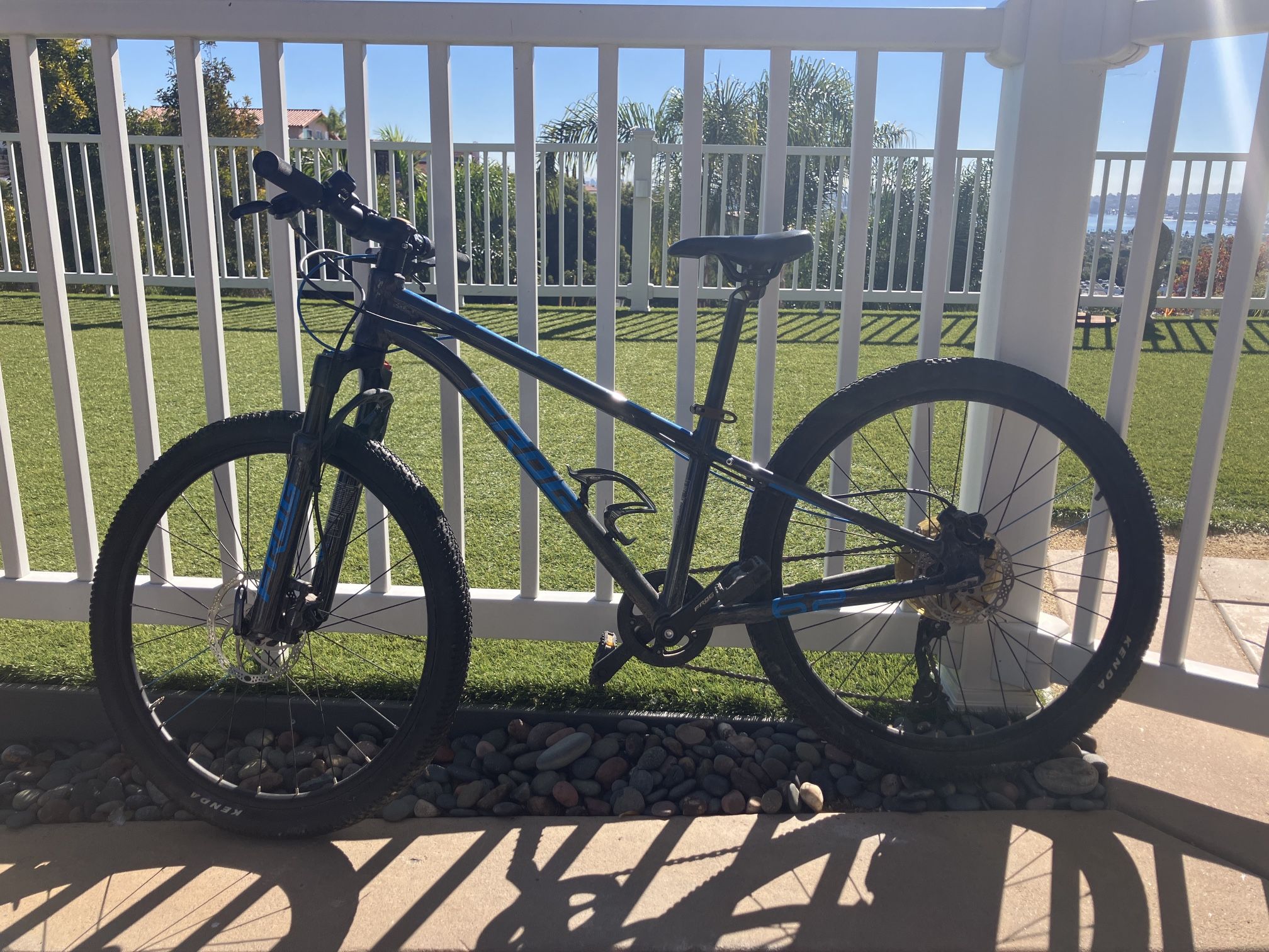 FREE MOUNTAIN BIKE KID 36’