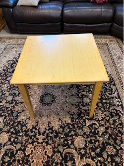 Kids table 2x2x2