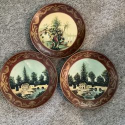 3 Decorative Plates