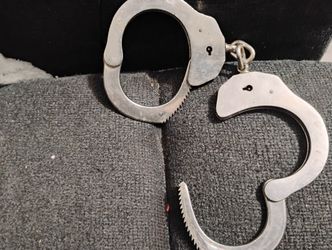 Peerless And Jay-pee Handcuffs