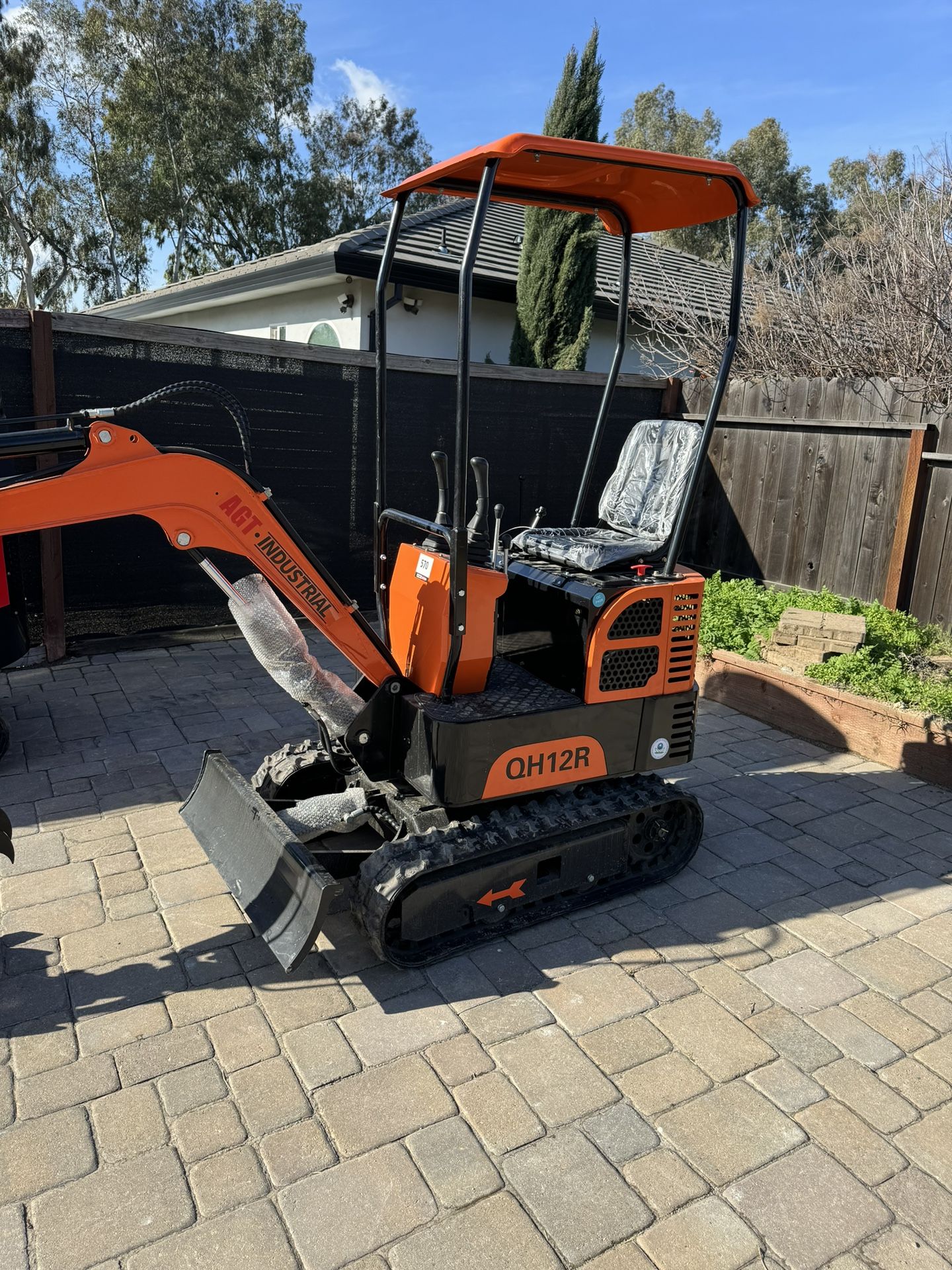 Mini Excavator 