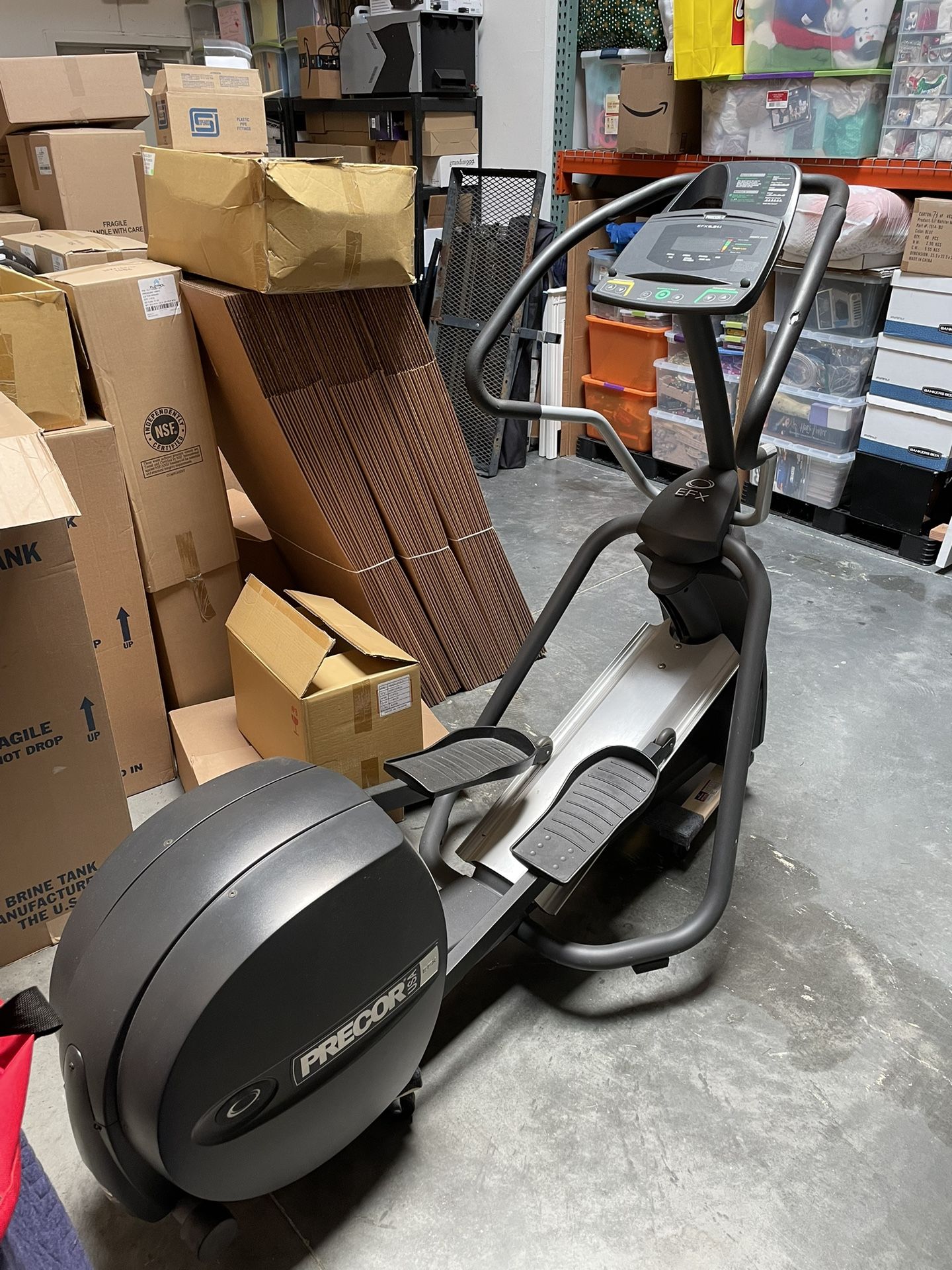 Precor elliptical Exercise Machine