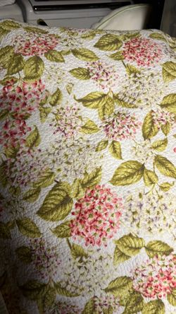 QUILT FLOWER STRIPES QUEEN