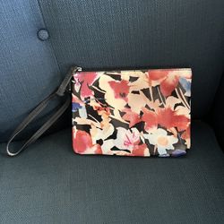 Wristlet 