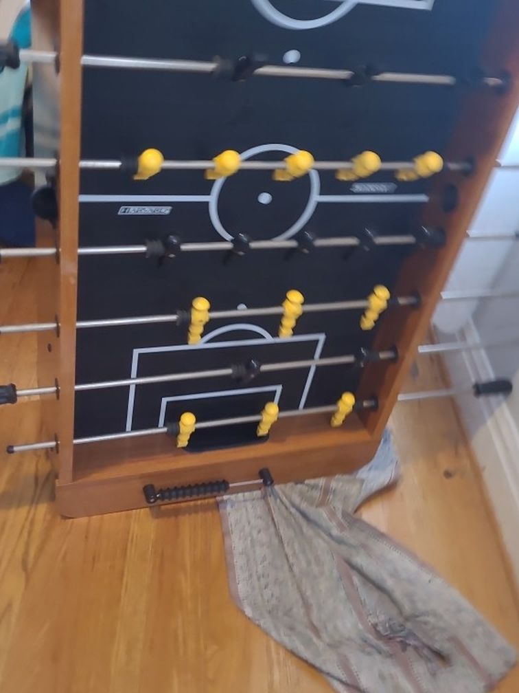 Futbol De Mesa . l disasembled The Legs, But They Are Included.