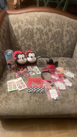 Easter fill ins for an easter basket of Minnie Mouse