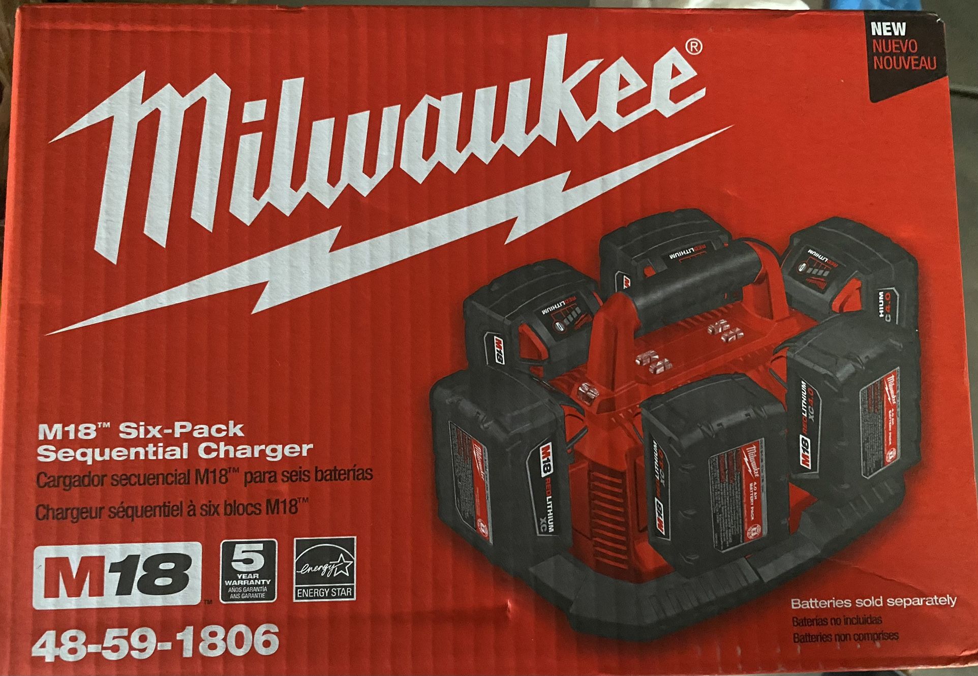 Milwaukee 6-PACK Charger 