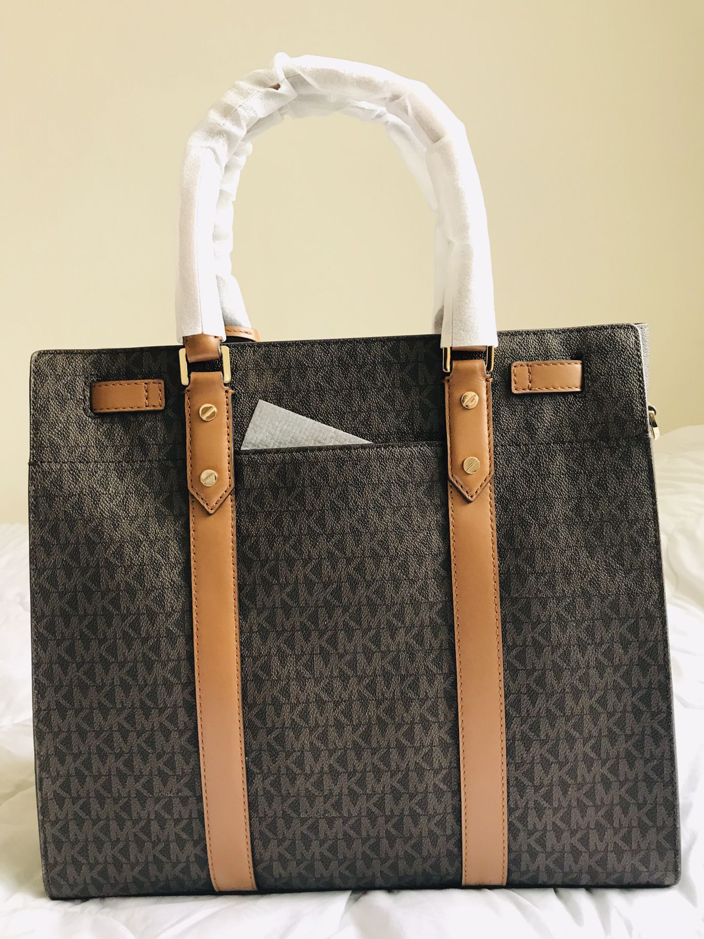 MICHAEL KORS LARGE LEATHER TOTE