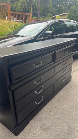 Dresser 6 feet long