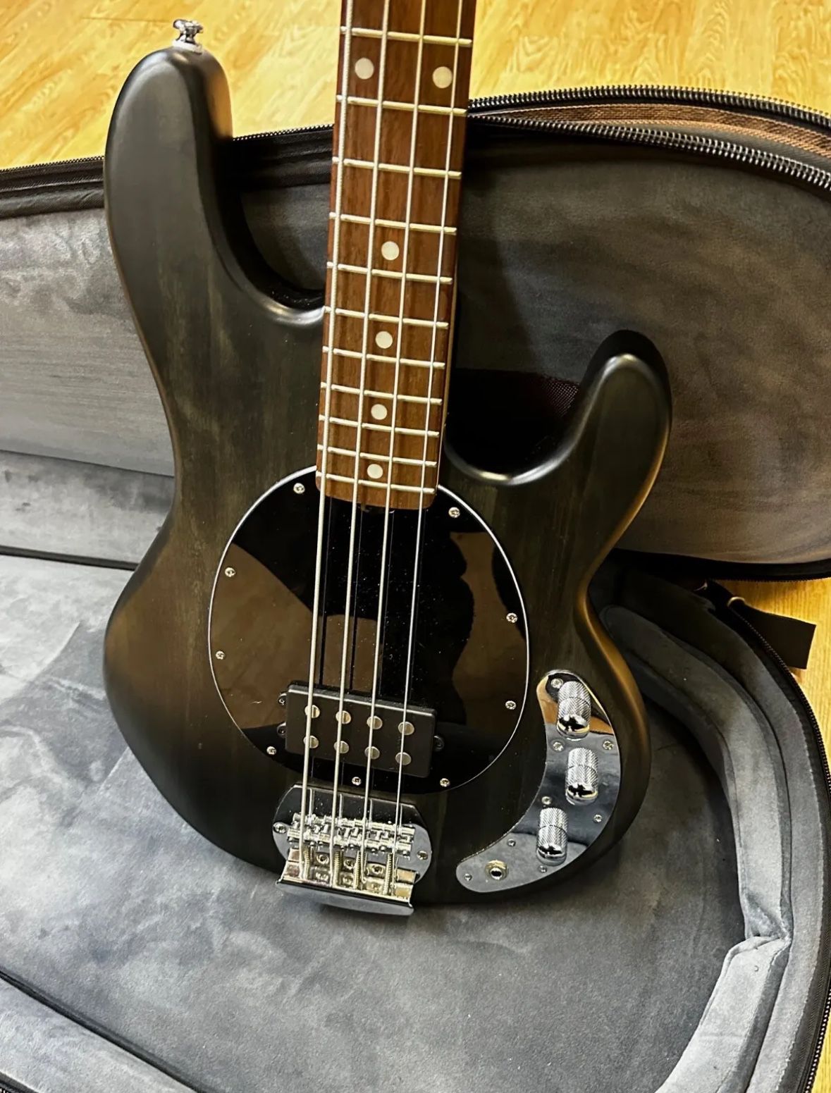Sterling by MM StingRay Ray4 Maple FB Bass Satin Vintage Grey
