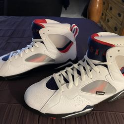 Jordan Retro  ( Paris Saint-Germain )