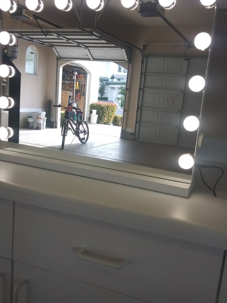 23in Wx 19in H X 4in Thick Large Vanity Mirror with Lights