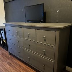 IKEA Dresser 