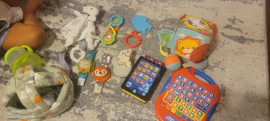Baby Toys and Head Protector