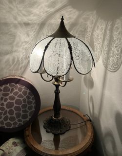 Vintage Table Lamp With Glass Shade