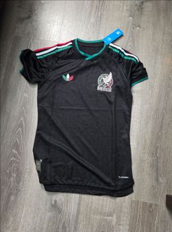 Camisa negra de México