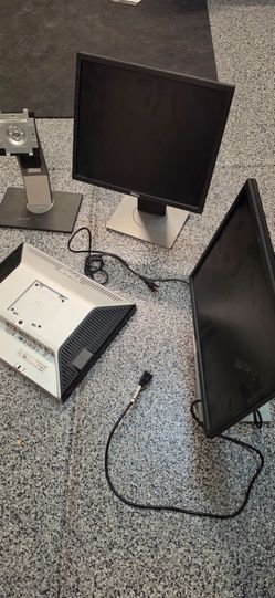 Dell P1917s monitors
